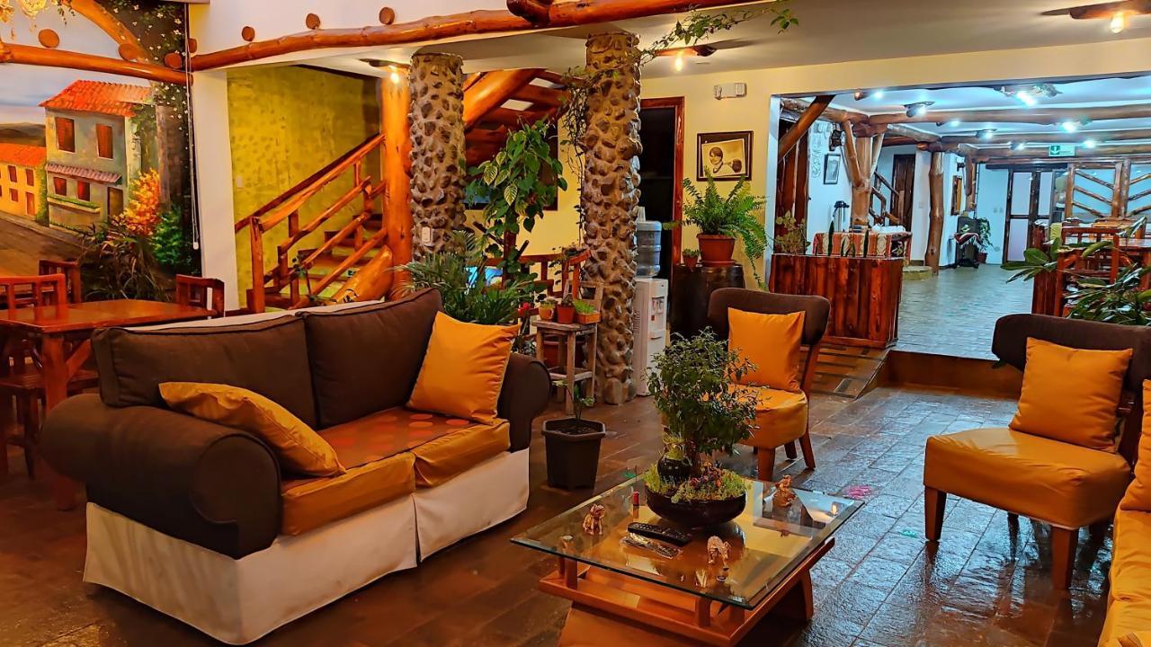 Hotel Maderanegra By Huasicama Latacunga Zewnętrze zdjęcie